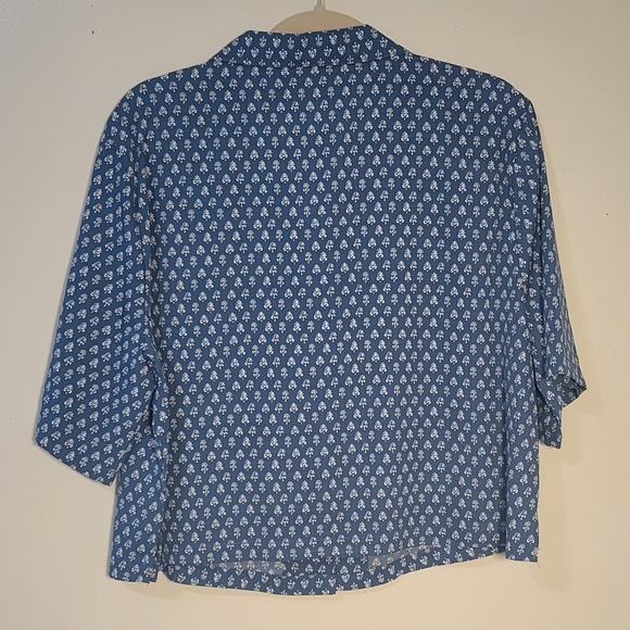 Haute Hippie (Womens XL) Blue Patterned Button-Down Semi-Cropped Collared Blouse - Picture 2 of 7